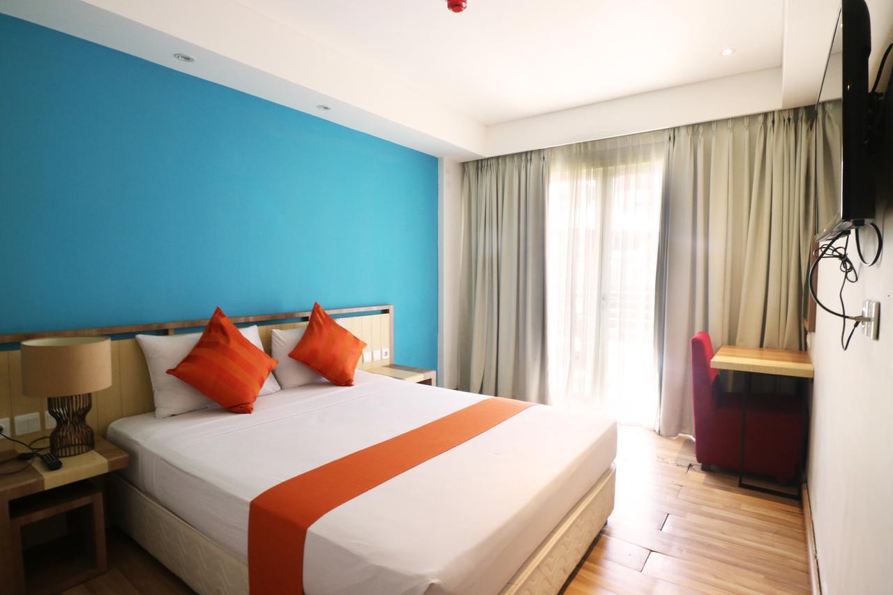 Santosa City Hotel Denpasar Exterior foto